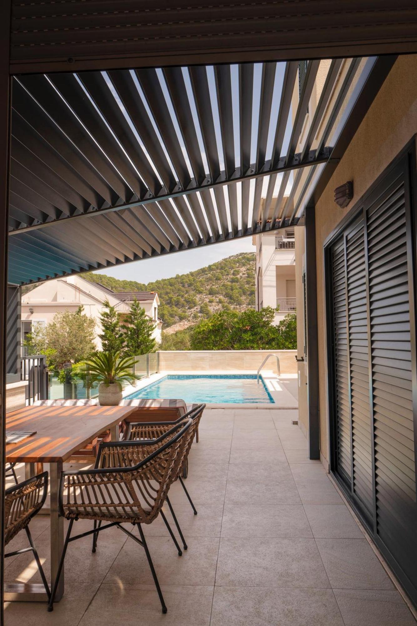 Villa Royale With Shared Pool Хвар Екстериор снимка